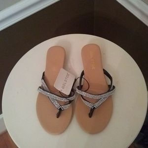 🌼 3/$25 Gold toe NWT Camille rhineston sandal